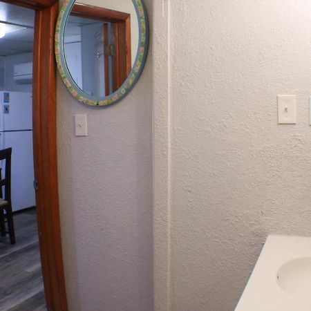 California Ave - 2 Bedroom - Home Away From Home! Pittsburgh Extérieur photo